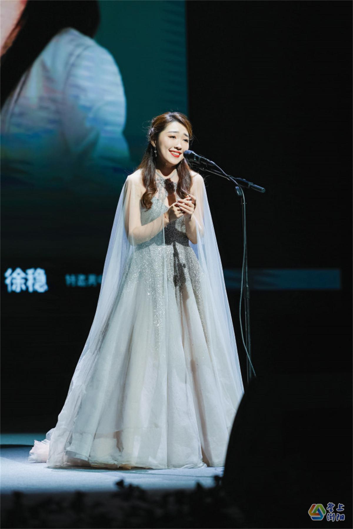 旅德青年女高音龚倩鹤。 旅德青年女高音龚倩鹤。